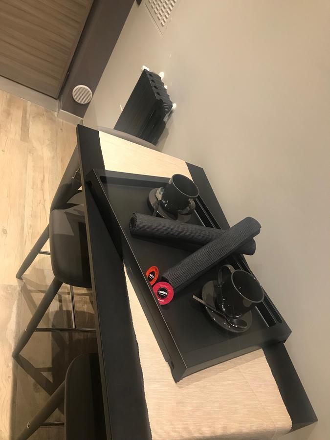 Suite 11 Near Duomo ミラノ エクステリア 写真
